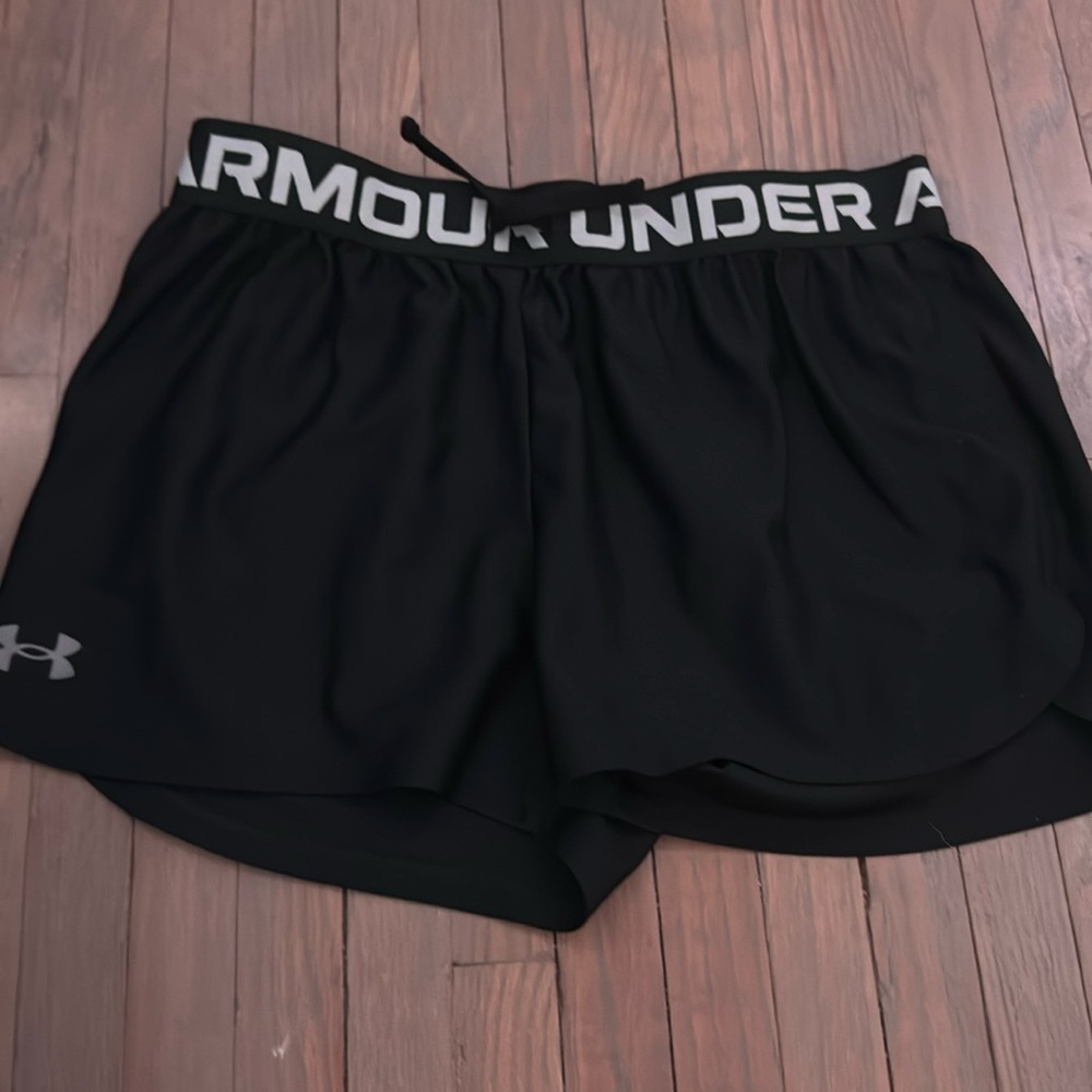 Black under armour shorts, size x-small,